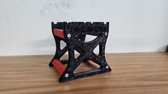 Držák na RC auto Traxxas TRX4 - 7
