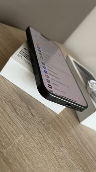 iPhone 15 pro 128gb black titan zánovní/nový - 7