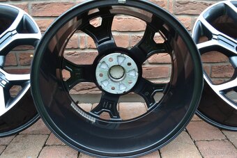 5x114,3 R18 Hliníkové disky Originál Kia XCeed - 7