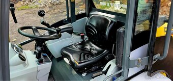 Kolový nakladač Kramer 5055 - 7