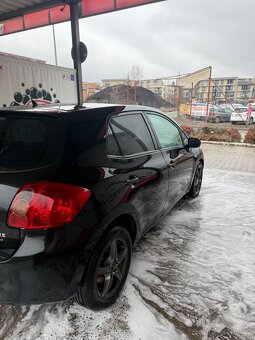 Toyota Auris - 7