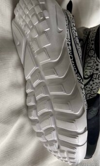 Nové dětské boty NIKE -vel. 40-39( stélka 25cm)(24,5cm) - 7