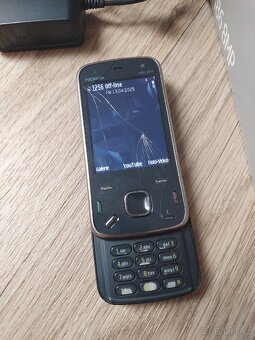 Mobilní telefon Nokia N86 8MP černý - 7