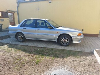 Mitsubishi Galant 2,0 GLSI Rok výroby:1988 - 7