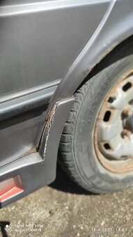 Peugeot 305 - 7