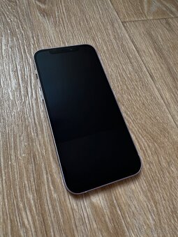 Apple iPhone 12 128GB fialový - 7