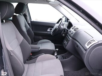 Škoda Fabia 1,2 i 51kW CZ Sport Tažné Serv (2008) - 7