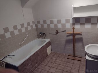 pronájem bytu pro dělníky- ubytování - 7