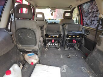 Ford Galaxy 1.9 TDI 96kw rok 2004 - 7
