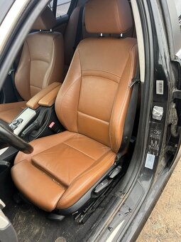 BMW e90 330d lci 180kw - 7