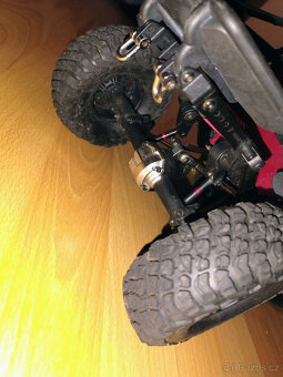 RC model 1/10 RGT crusher s příslušenstvím - 7