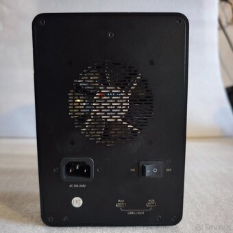 Externí boxy na 3,5" HDD - 7