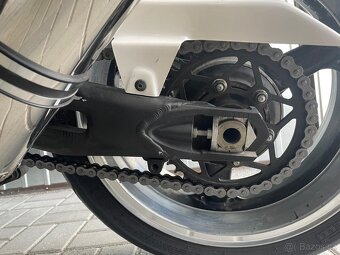 Kawasaki Z1000 - 7