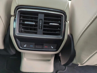 ŠKODA KODIAQ 2,0 TDI 4X4 KŮŽE PANO 360 KAMERY - 7