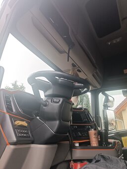 SCANIA R 450 - 7