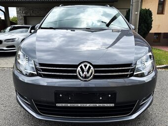 VOLKSWAGEN SHARAN 2.0TDI DSG,KŮŽE,XENONY,KAMERA,TAŽNÉ,7MÍST, - 7