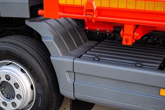 MERCEDES ATEGO 1218 TŘÍSTRANNÝ S3 SKLÁPĚČ - VYKLÁPĚČ EURO5 - 7