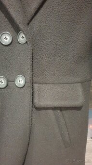 Černý zimní kabát - 7
