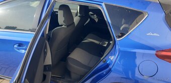 Toyota Auris 1.8 Hybrid, výbava Selection - 7