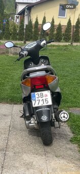 Skutr 125 Yuki - 7