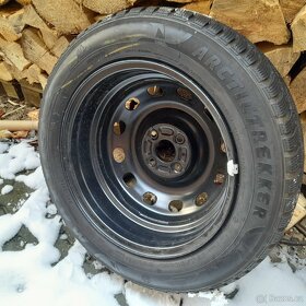 Prodám disky R15, 4x100 + zimní pneu 175/65 - 7