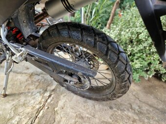 Predám Yamahu XT125R - 7