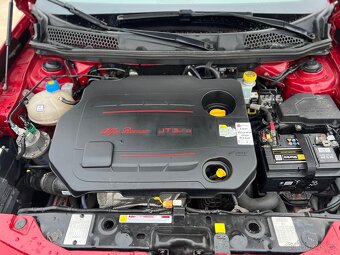 Alfa Romeo Giulietta JTD - 7