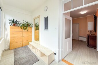 Prodej, rodinný dům, garáž, 215 m2 - Znojmo, Otokara Březiny - 7