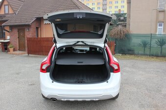 Volvo V60 2.0D3, V5, 120kW, servis - 7