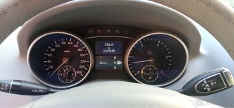 MERCEDES BENZ ML 320 CDI - 7