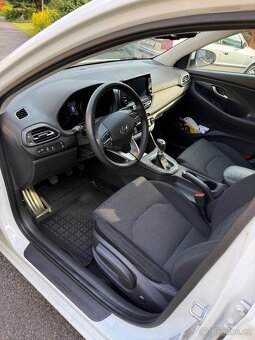 Hyundai i30 1.6 crdi 85kW 2021 - 7