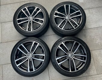 Originální alu kola R17 Volkswagen Golf VII - 7