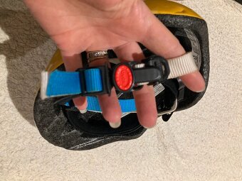 Uvex kid 2 46-52 přilba na kolo - 7