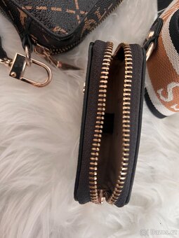 Crossbody kabelka Guess - 7