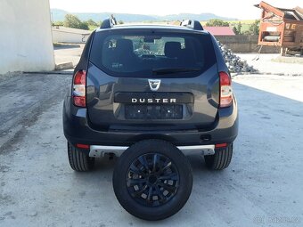 Dacia Duster Laureta 1.6 16V 77kW klima serviska 1.Majitel - 7