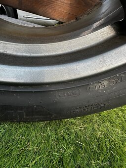 Alu kola 5x112 r17 s pneu - 7