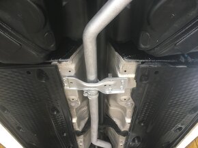 VW TIGUAN 2.0Tdi 4Motion R-line 125kW - REZERVACE - 7