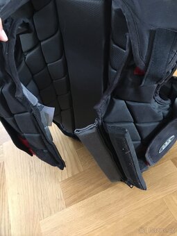bezpečnostní vesta na koně - pro dítě věk ca 8-10 let - 7