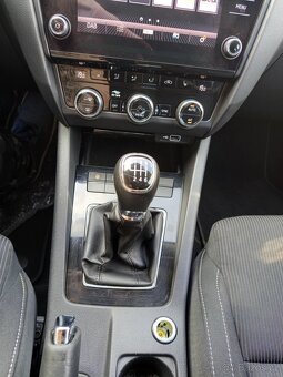 SKODA OCTAVIA FACELIFT 2,0 110kw - 7