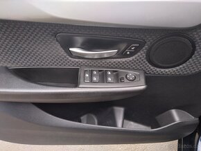 BMW Řada 2 xDRIVE 218d AUTOMATIC - 7