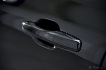 XC60 2.0 B4 mHEV R-Design AWD A/T, Full LED, Tempomat - 7