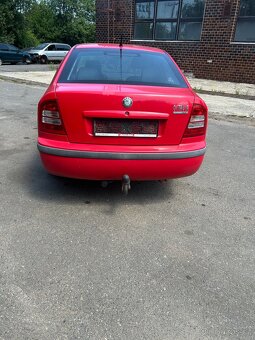 Prodám díly na Škoda Octavia 1.6 75kw - 7