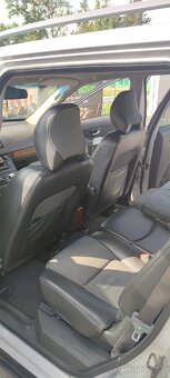 Volvo XC90 2.4d5 120kw. - 7