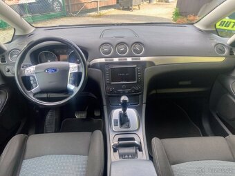 Ford S-MAX 2,0 TDCi,automat,digi klima,park.senzory,nová STK - 7