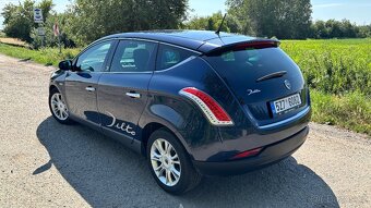 Lancia delta 1,4t 88kw benzin - 7