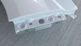 Renault Trafic –  Blatníky přední bílé - 7