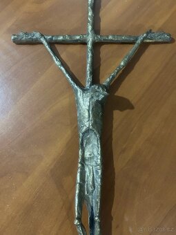 Umělecký bronzový kříž E. Huber Rakousko, 1983 - 7