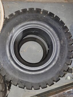 pneu na VZV - 7