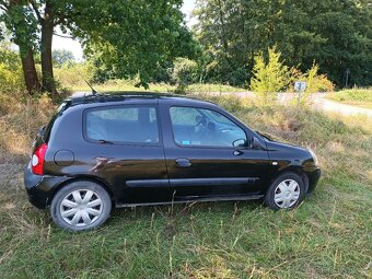 Renault Clio II 1.2 43KW třídveřový - 7