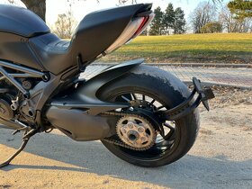Prodám Ducati Diavel 1200 black - r.v. 2016 - 7